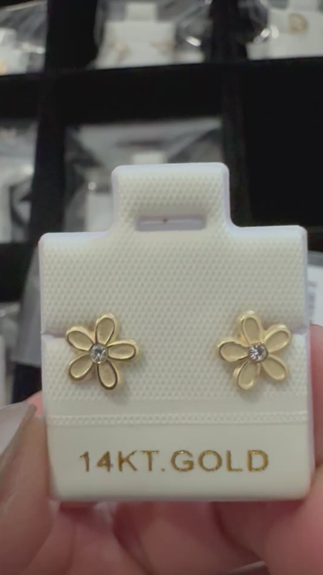 Aretes oro 14 k diseño flor
